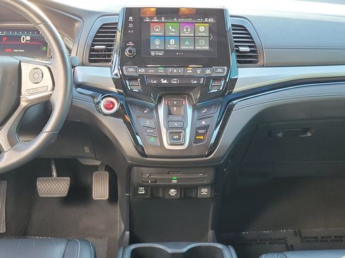 Used 2022 Honda Odyssey Touring image 30