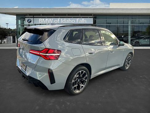 Used 2026 BMW X3 xDrive30 w/ Premium Package image 9