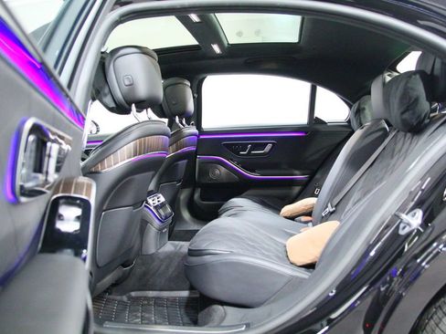 Used 2022 Mercedes-Benz S 580 4MATIC Sedan image 30