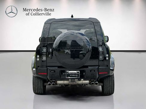 Used 2025 Land Rover Defender 110 V8 AWD/4WD image 6