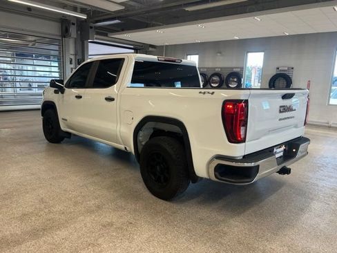 Used 2023 GMC Sierra 1500 Pro w/ Pro Value Package AWD/4WD image 8