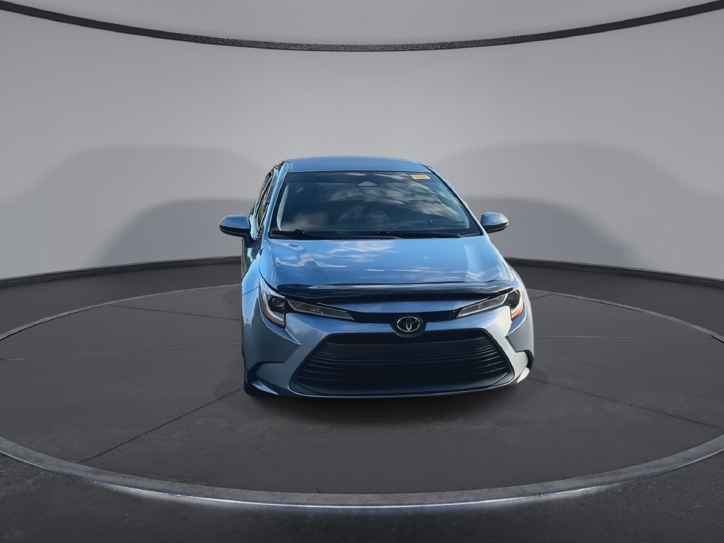 Used 2024 Toyota Corolla LE FWD image 3