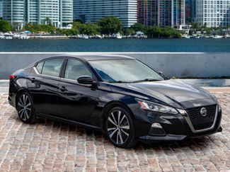 Used 2020 Nissan Altima 2.5 SR video 3
