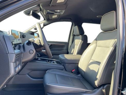 New 2026 Chevrolet Tahoe Premier image 24