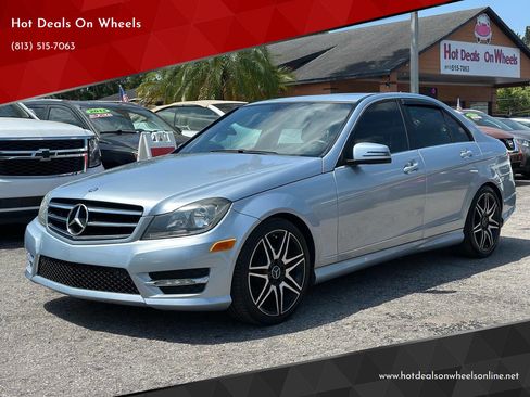 Used 2014 Mercedes-Benz C 250 Sedan image 1