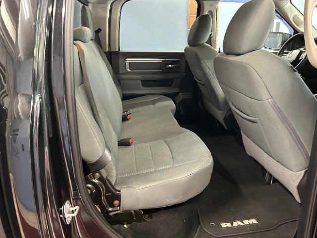 Used 2018 RAM 1500 Big Horn RWD image 14