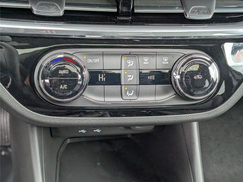 New 2026 Buick Envista Sport Touring w/ Advanced Safety Package image 20