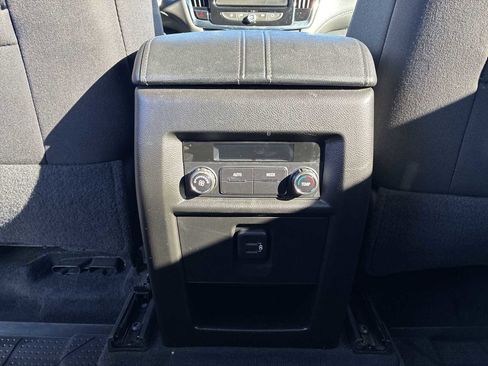 Certified 2023 Chevrolet Traverse LT w/ LPO, Floor Liner Package image 20