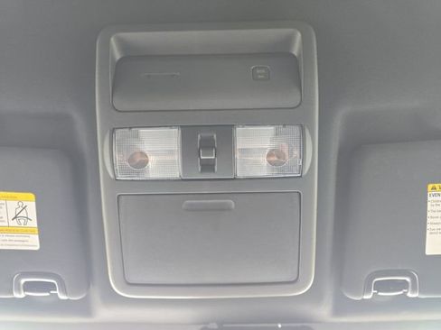 Used 2026 Nissan Frontier Pro-X w/ Tow Package RWD image 7