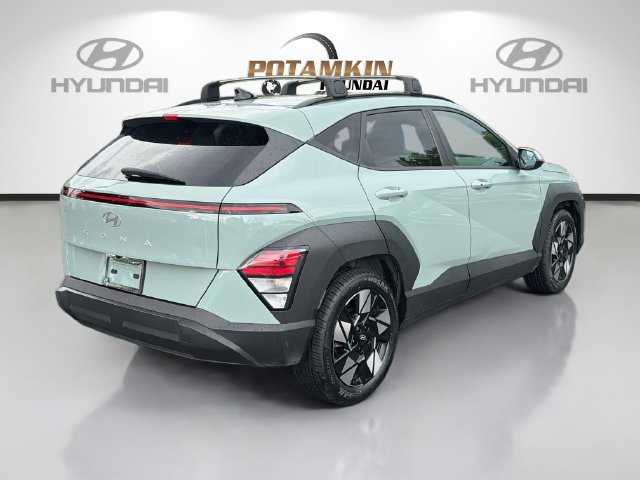 Used 2024 Hyundai Kona SEL FWD image 5