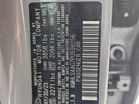 Certified 2023 Hyundai Elantra SEL w/ Convenience Package FWD image 31