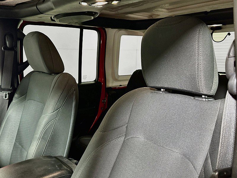 Used 2019 Jeep Wrangler Unlimited Sport S AWD/4WD image 19