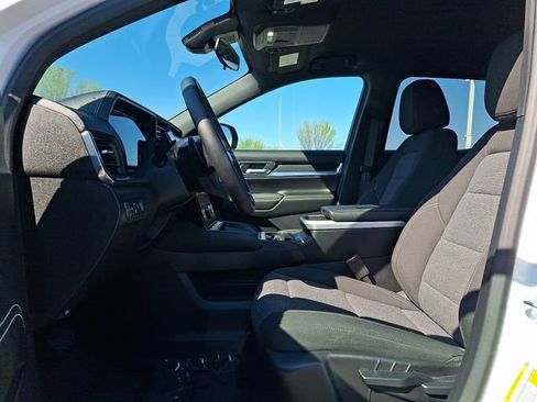 Used 2026 GMC Terrain Elevation AWD/4WD image 13