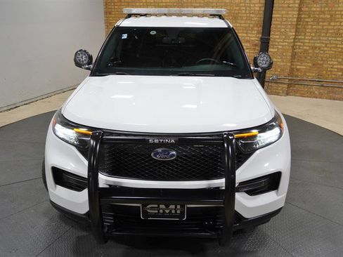 Used 2022 Ford Explorer Police AWD Red/Blue Lightbar a w/ Ready For The Road Package image 5