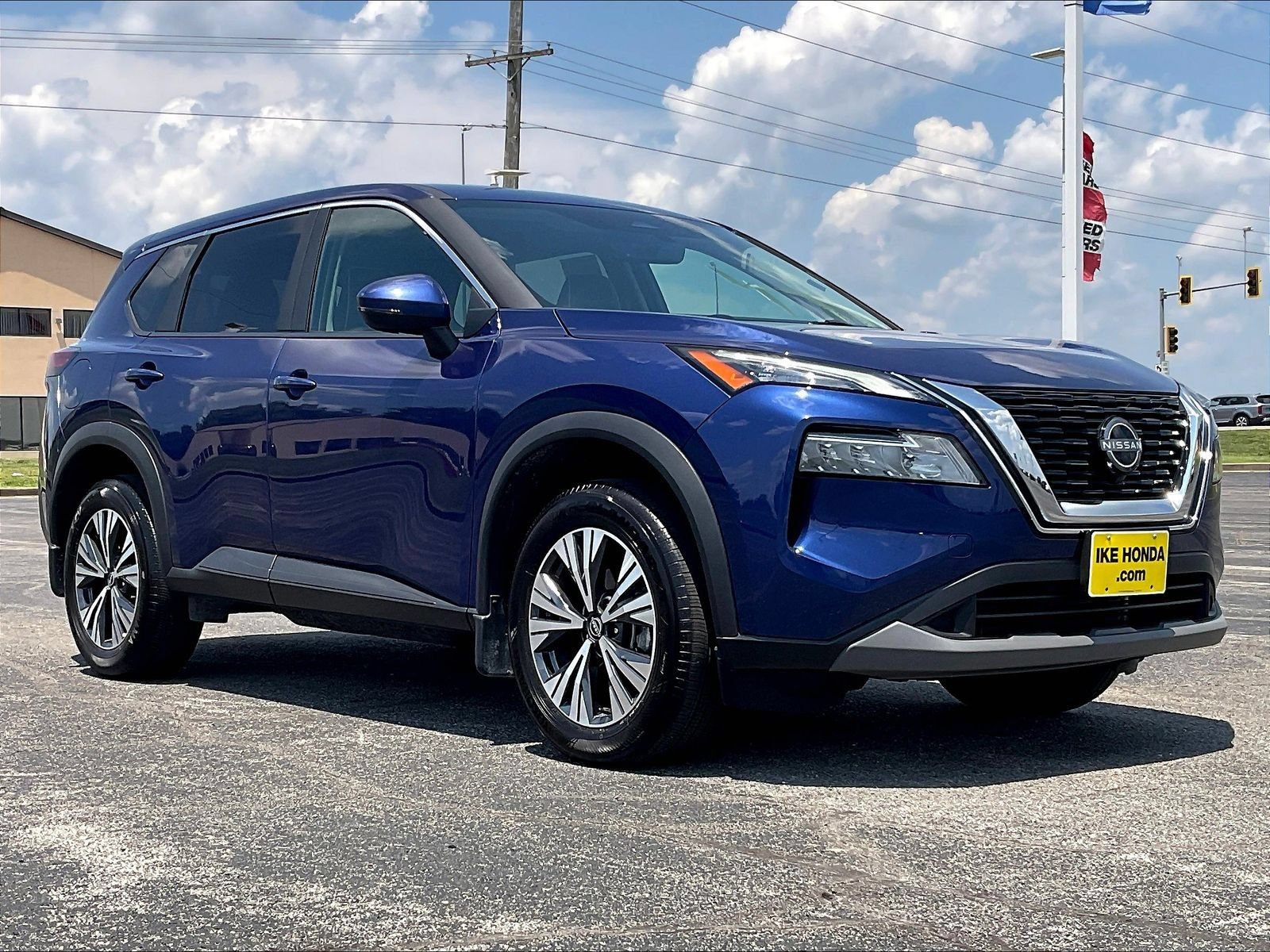 Used 2023 Nissan Rogue SV AWD/4WD image 1