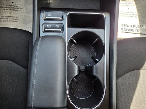 Used 2024 Hyundai Sonata SEL FWD image 31