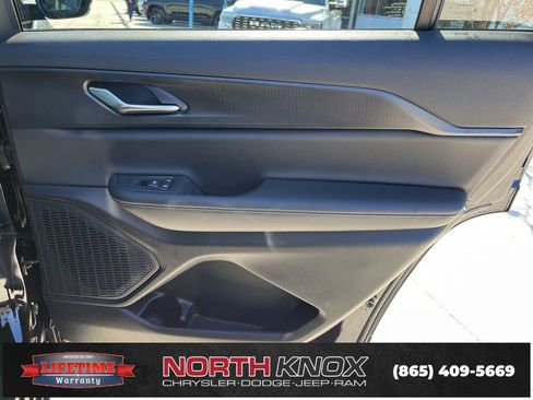 New 2025 Jeep Grand Cherokee L Altitude image 26