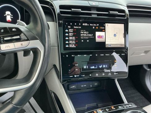 Certified 2023 Hyundai Tucson Limited image 7