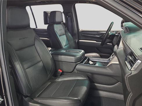 Used 2023 GMC Yukon XL Denali w/ LPO, Floor Liner Package image 14