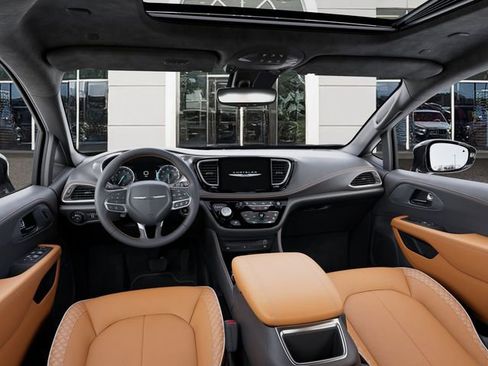 New 2026 Chrysler Pacifica Pinnacle image 14