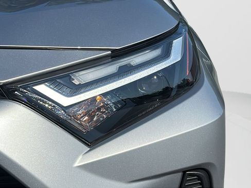 Used 2023 Toyota RAV4 XLE w/ Convenience Package FWD image 9