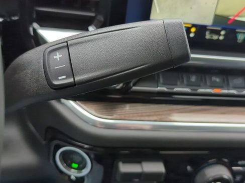 Certified 2026 Chevrolet Silverado 2500 LT w/ Texas Edition image 11