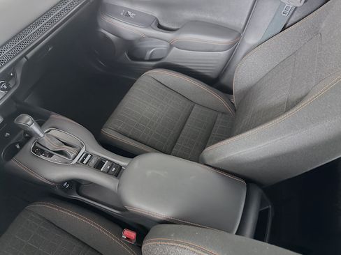 Certified 2026 Honda HR-V Sport image 27