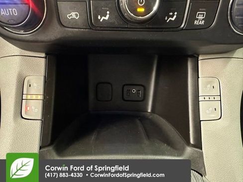 Used 2019 GMC Acadia SLT image 24