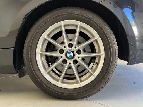 Used 2010 BMW 128i Convertible image 25