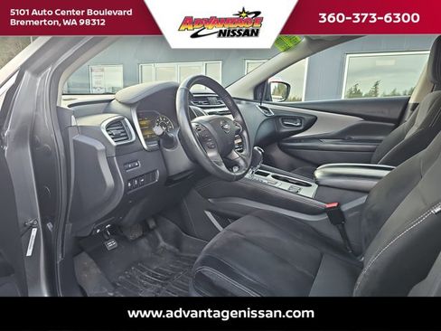 Used 2019 Nissan Murano SV image 23