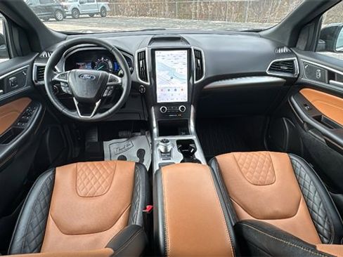 Certified 2024 Ford Edge Titanium w/ Titanium Elite Package image 13