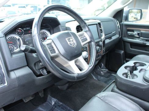Used 2017 RAM 1500 Laramie w/ Convenience Group AWD/4WD image 29