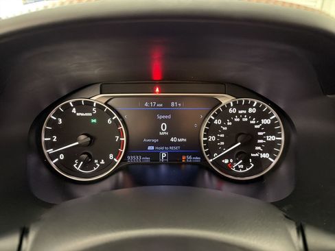 Used 2022 Nissan Altima 2.5 SR FWD image 19