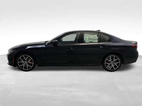Certified 2023 BMW 530i xDrive w/ M Sport Package image 10