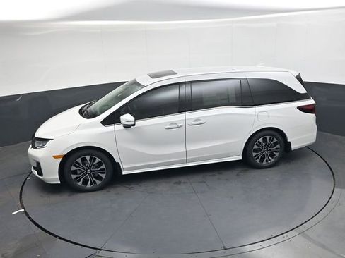 New 2026 Honda Odyssey Elite image 22