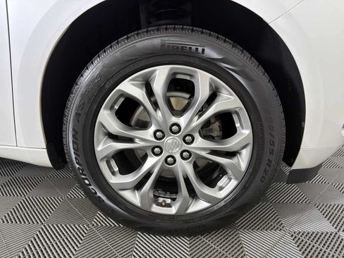 Used 2021 Buick Enclave Avenir w/ Avenir Technology Package FWD image 10