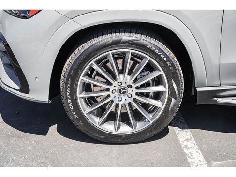 New 2026 Mercedes-Benz GLE 350 4MATIC image 9