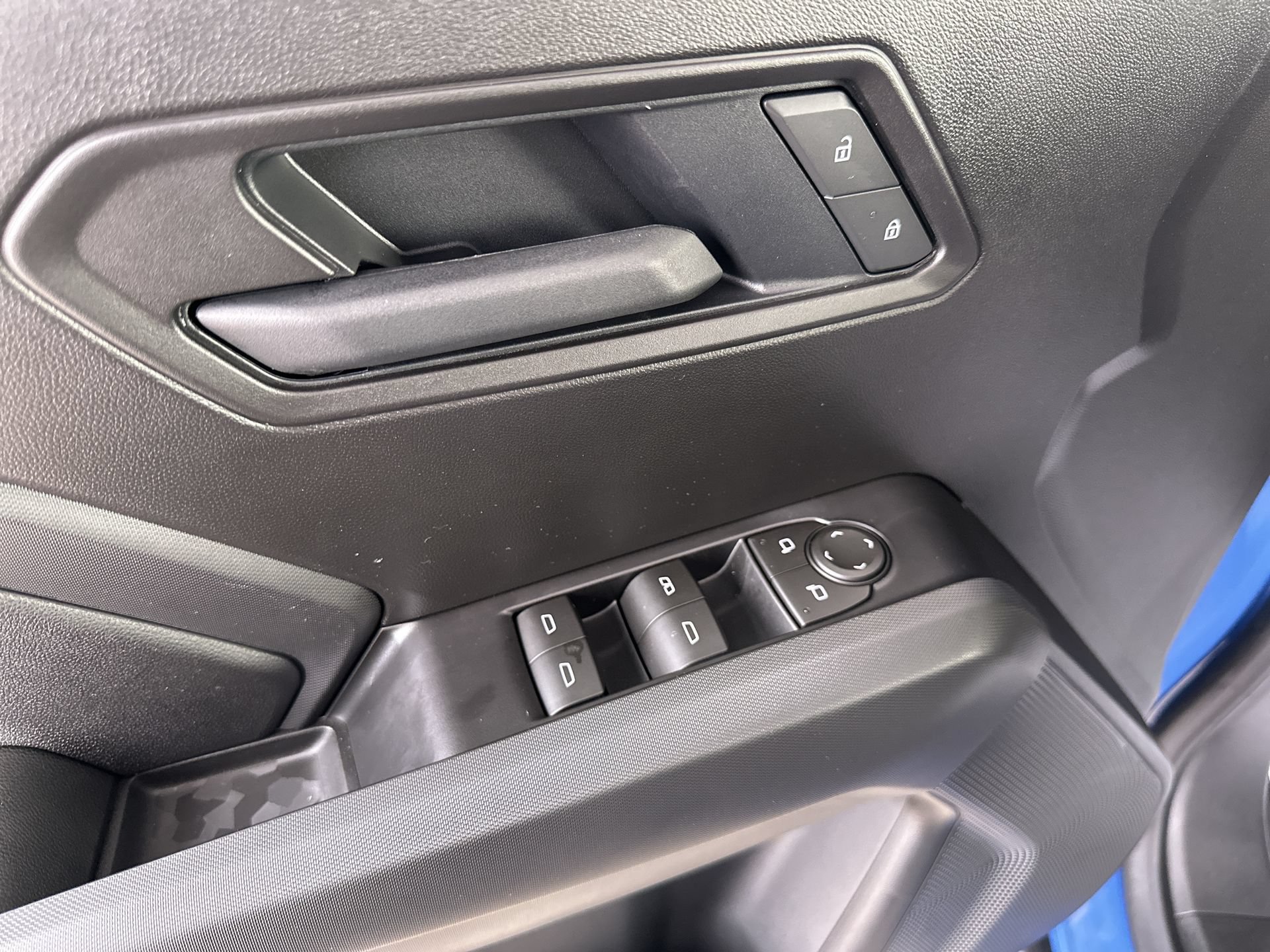 New 2026 Chevrolet Colorado Trail Boss AWD/4WD image 23