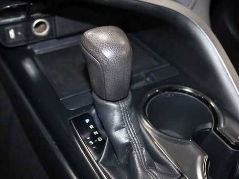 Used 2018 Toyota Camry LE FWD image 36