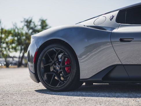 Used 2022 Maserati MC20 Coupe image 13