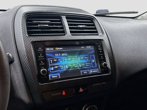 Used 2020 Mitsubishi Outlander Sport ES FWD image 13