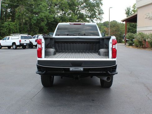Used 2025 Chevrolet Silverado 2500 Custom w/ Custom Value Package AWD/4WD image 14
