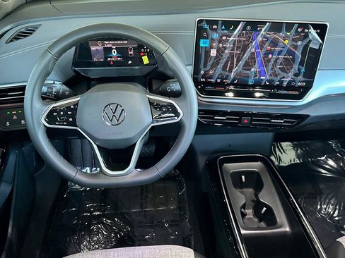 New 2025 Volkswagen ID.4 Pro image 13