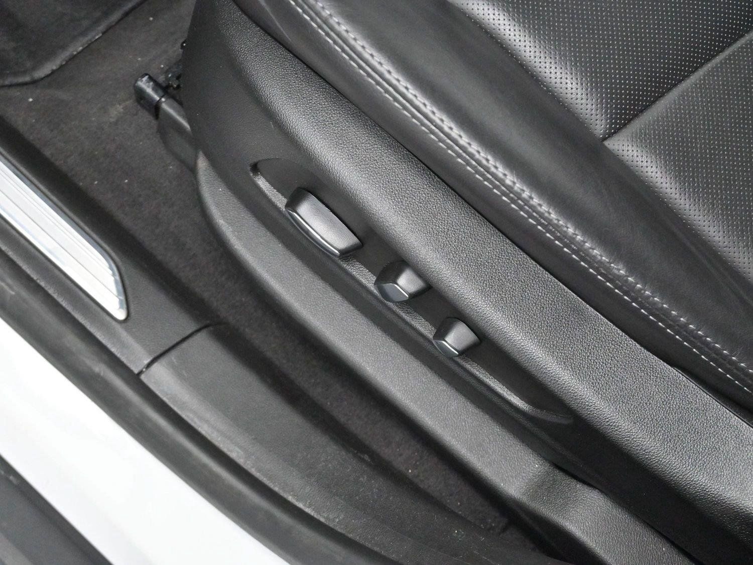 Used 2023 Cadillac XT5 Premium Luxury FWD image 13