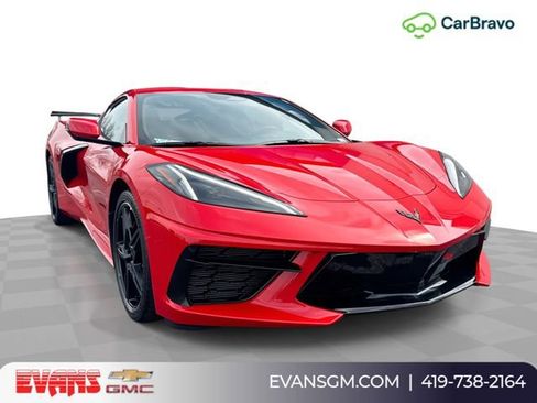 Used 2025 Chevrolet Corvette Stingray Coupe w/ Battery Protection Package RWD image 1