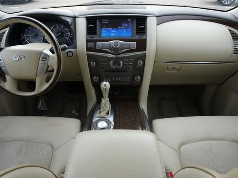 Used 2016 INFINITI QX80 w/ Driver's Assistance Package image 7