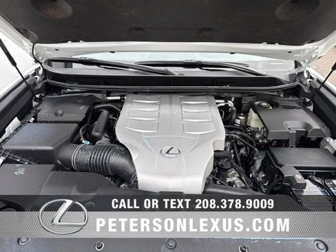 Used 2023 Lexus GX 460 image 9