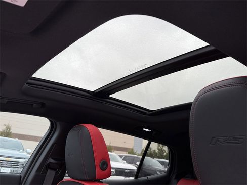 New 2026 Chevrolet Equinox EV RS image 22