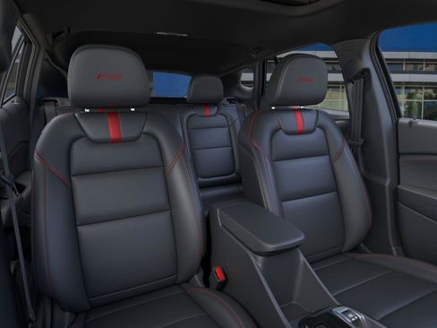 New 2026 Chevrolet Trax RS w/ Sunroof Package FWD image 16