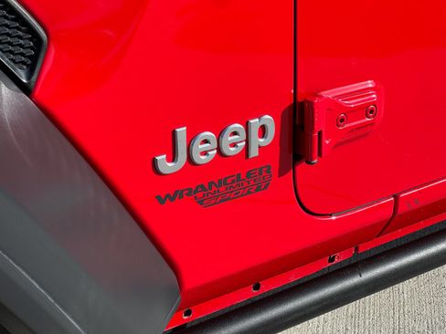 Used 2020 Jeep Wrangler Unlimited Sport S AWD/4WD image 10